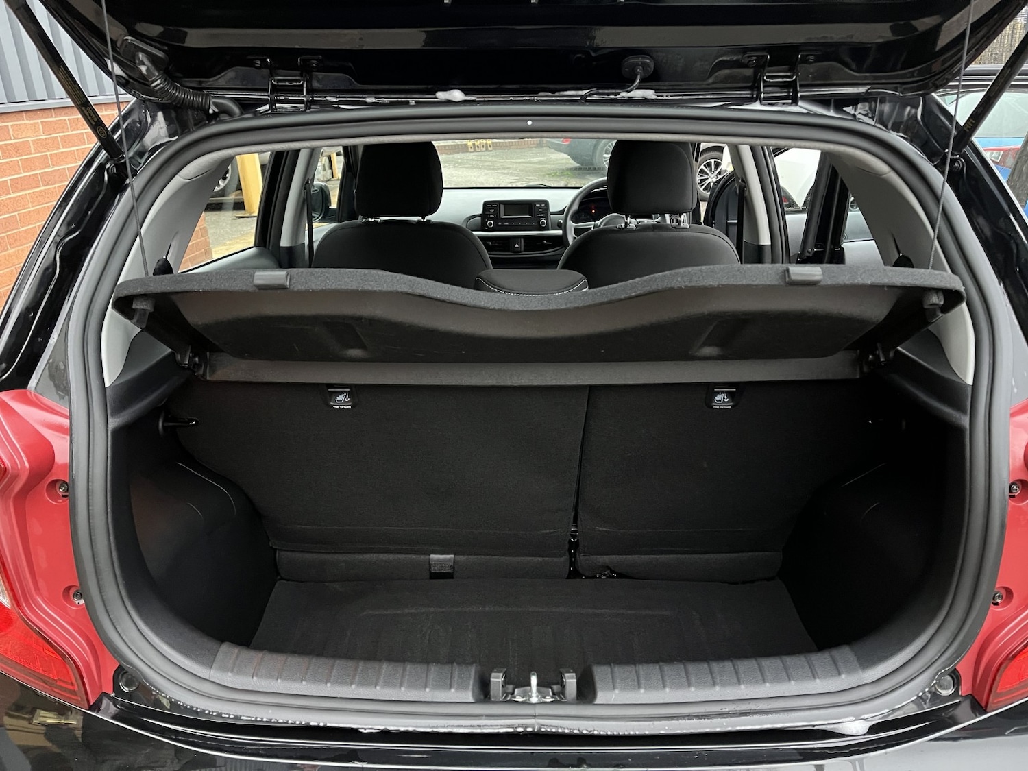 Used Kia Picanto 2019 for sale - 77370603: Photo 20