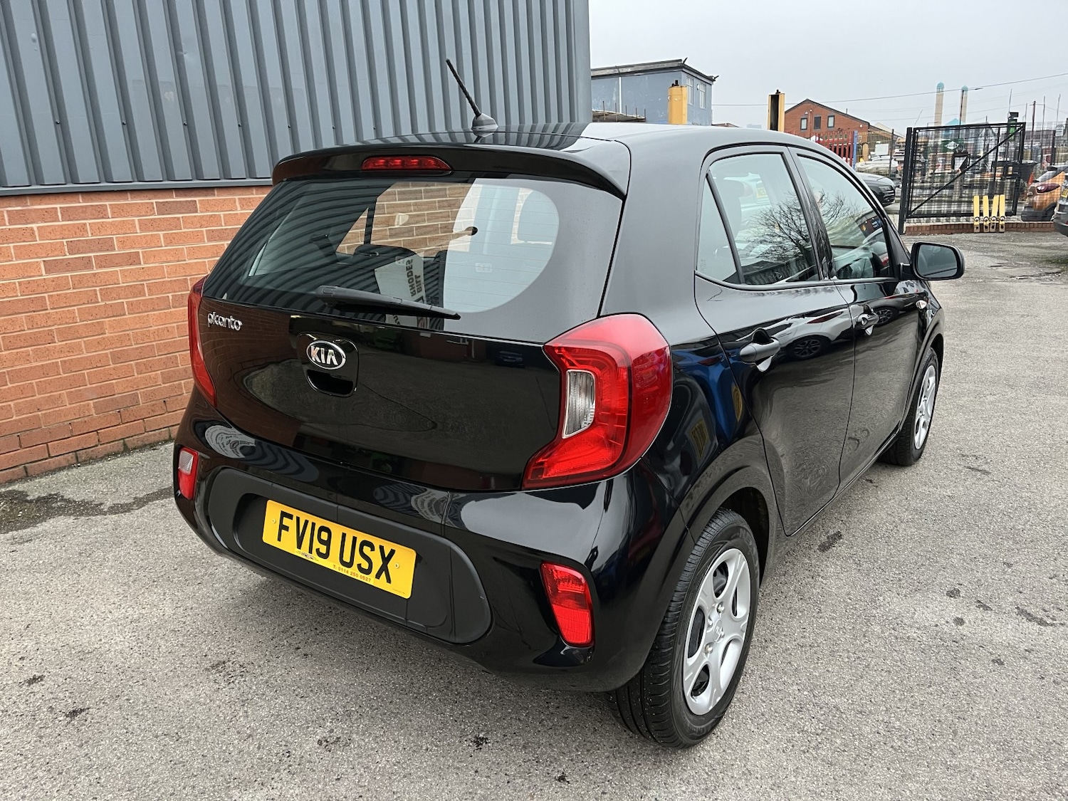 Used Kia Picanto 2019 for sale - 77370603: Photo 3