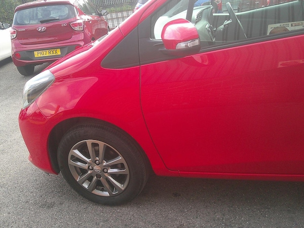 Used Toyota Yaris 2015 for sale - 76107371: Photo 14