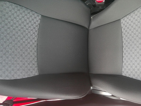 Used Toyota Yaris 2015 for sale - 76107371: Photo 22