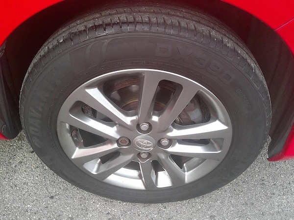 Used Toyota Yaris 2015 for sale - 76107371: Photo 40
