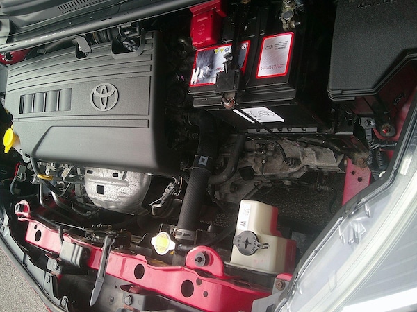 Used Toyota Yaris 2015 for sale - 76107371: Photo 45