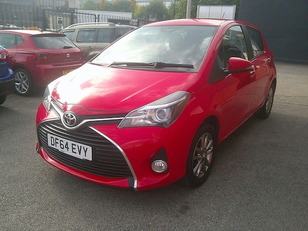 Used Toyota Yaris 2015 for sale - 76107371: Photo 6