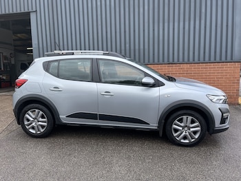 Used Dacia Sandero Stepway 2022 for sale - 79211325: Photo