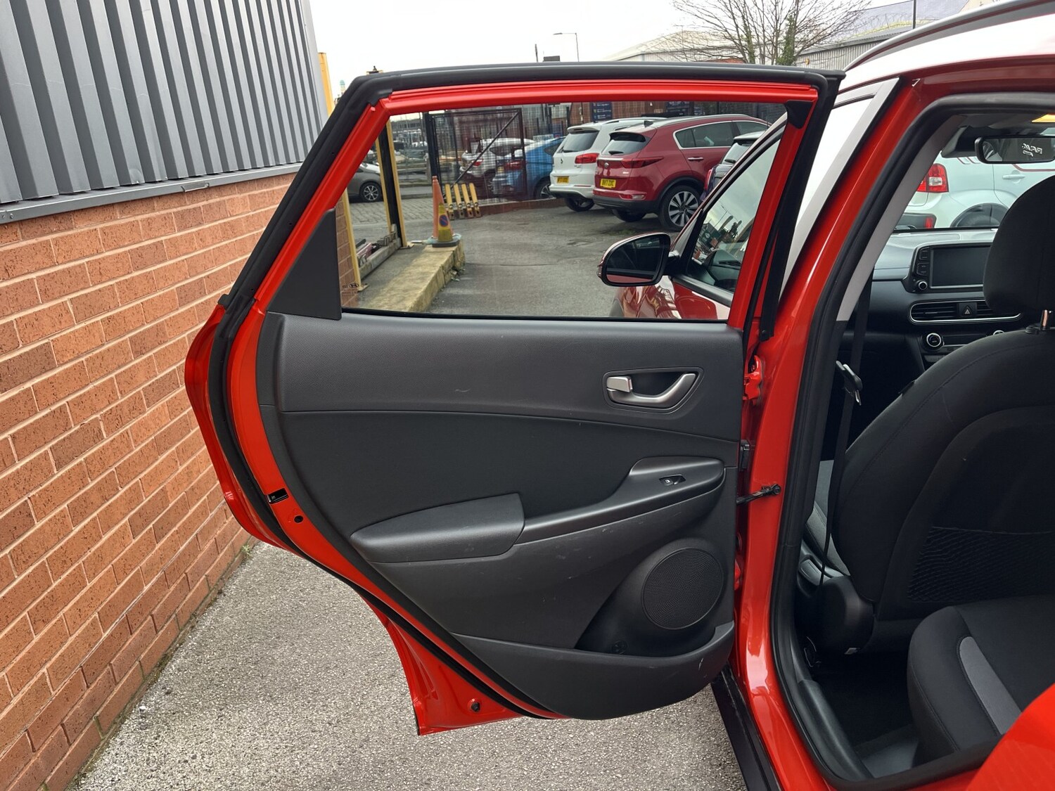 Used Hyundai KONA 2020 for sale - 77864910: Photo 15