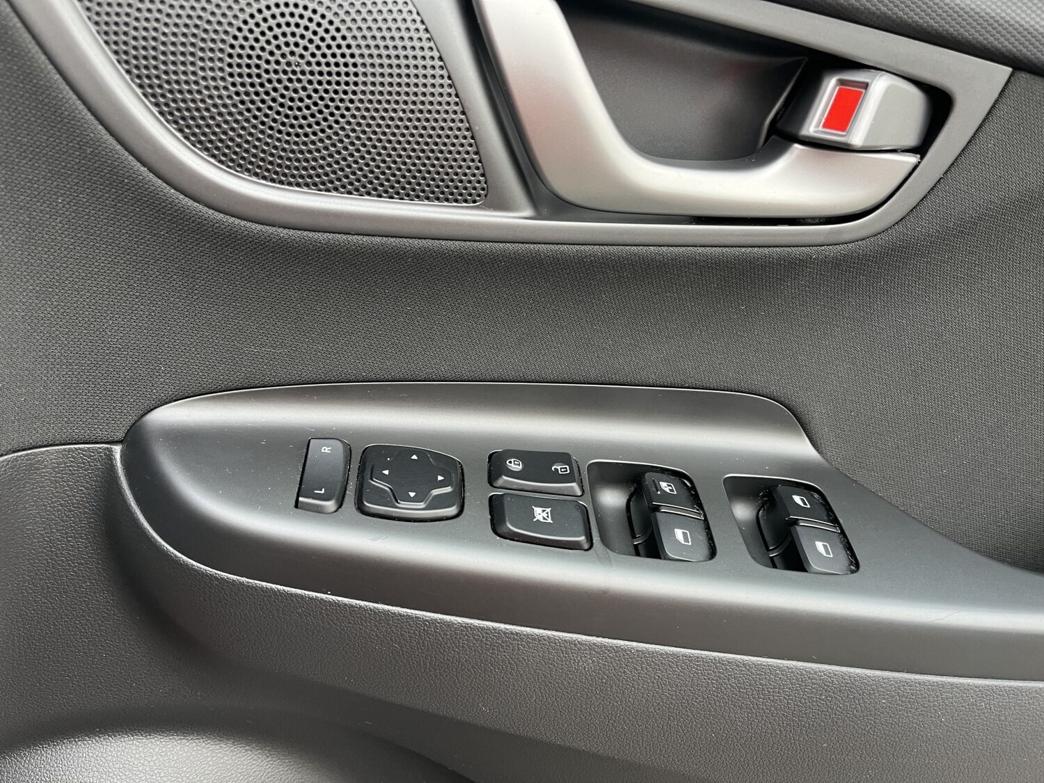 Used Hyundai KONA 2020 for sale - 77864910: Photo 37