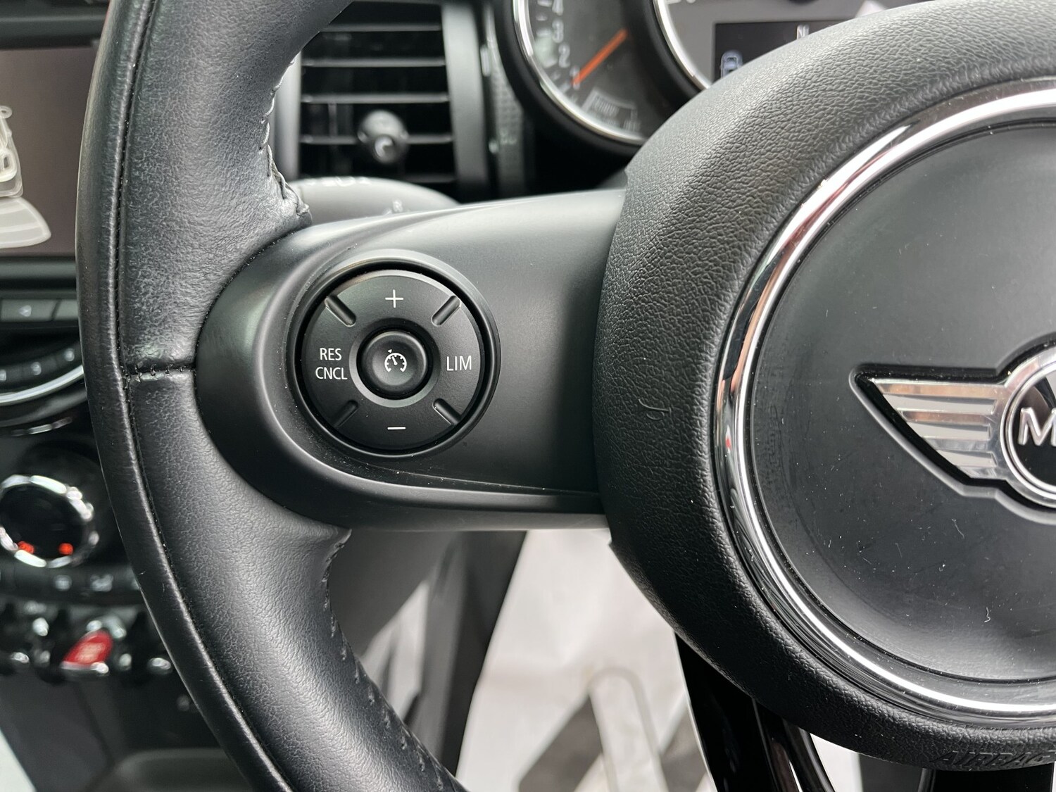 Used MINI Hatch 2016 for sale - 77536067: Photo 37