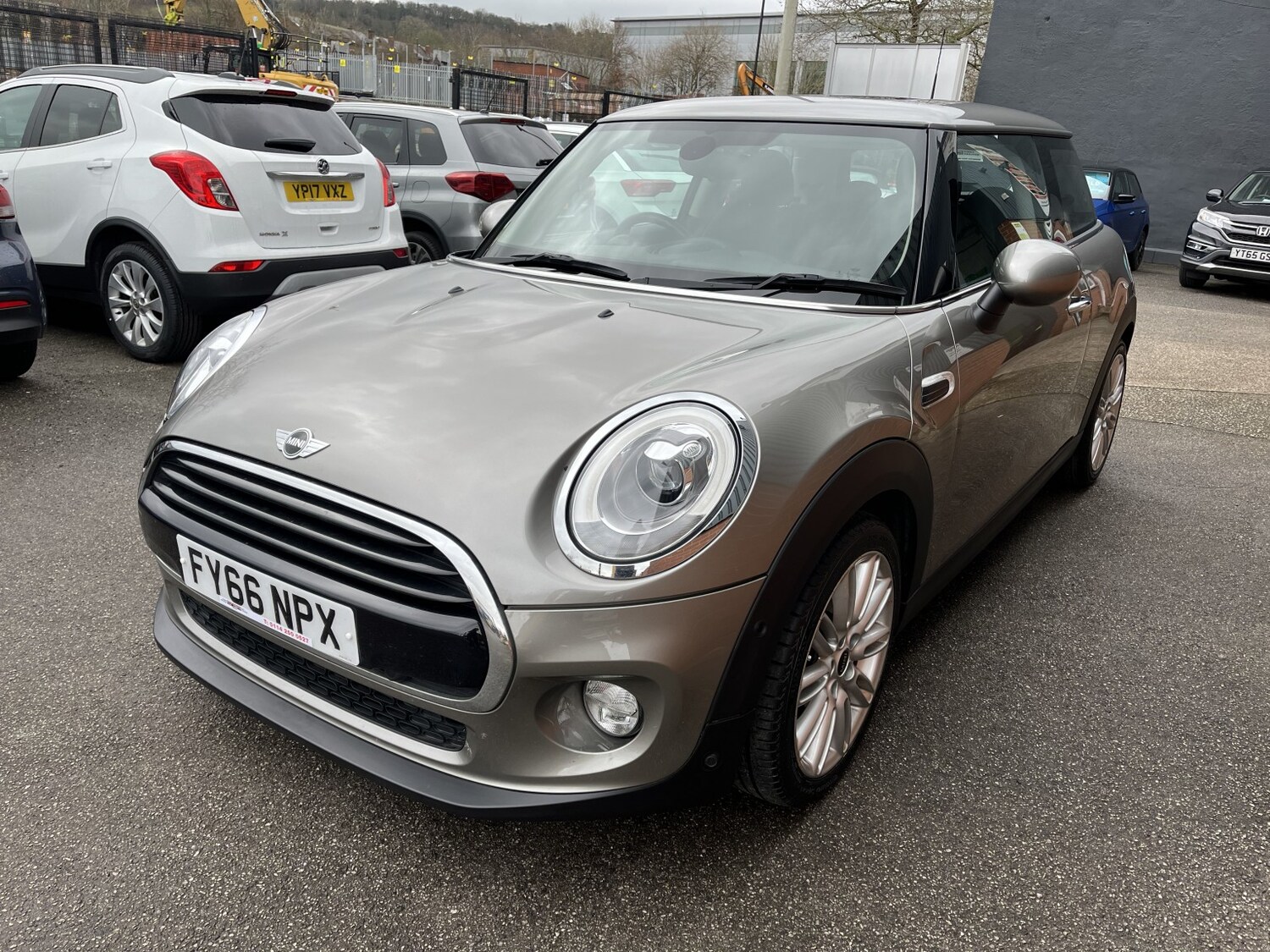 Used MINI Hatch 2016 for sale - 77536067: Photo 6