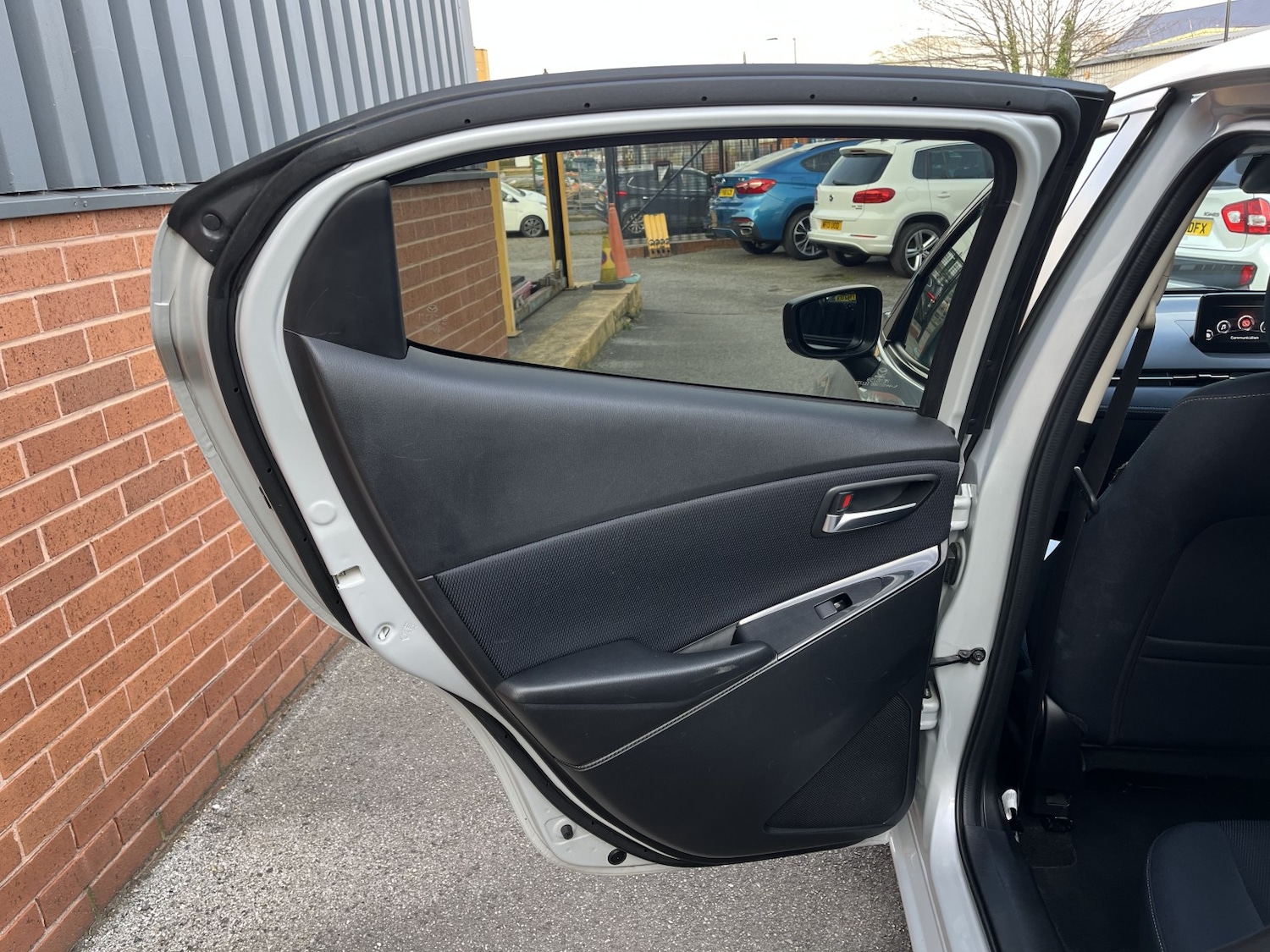 Used Mazda Mazda2 2020 for sale - 78018463: Photo 15