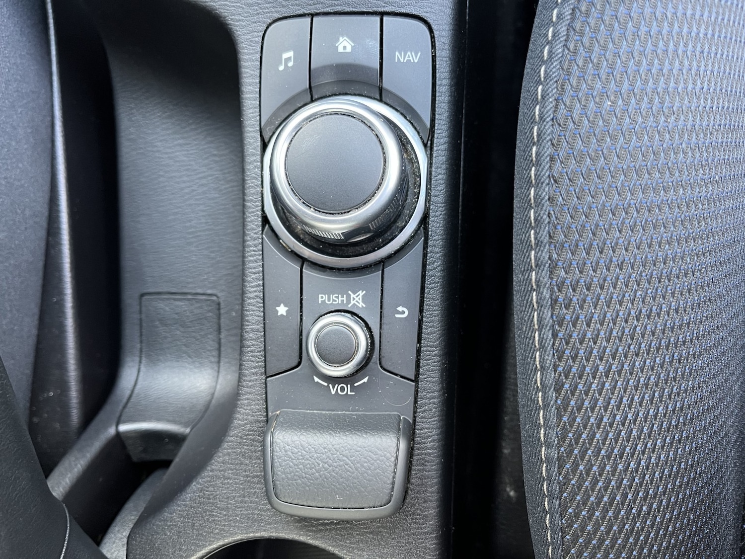 Used Mazda Mazda2 2020 for sale - 78018463: Photo 35