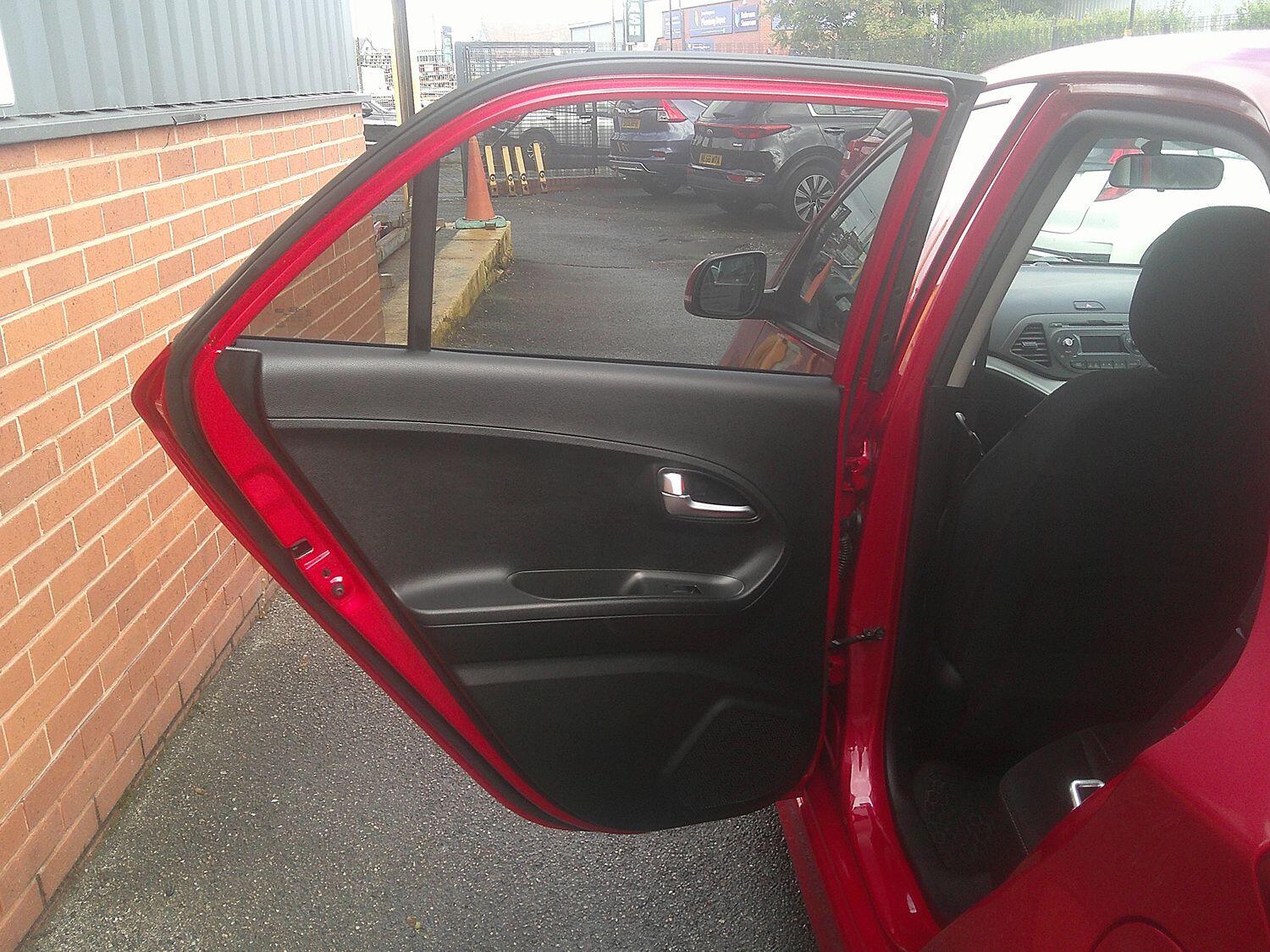 Used Kia Picanto 2016 for sale - 76107378: Photo 16
