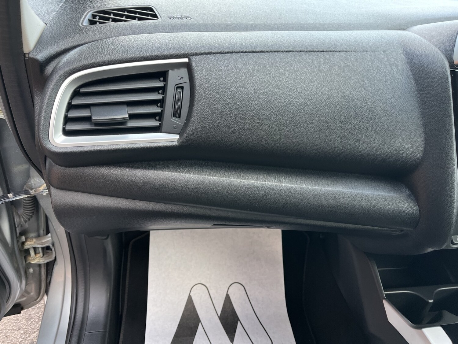 Used Honda Jazz 2017 for sale - 78112115: Photo 26