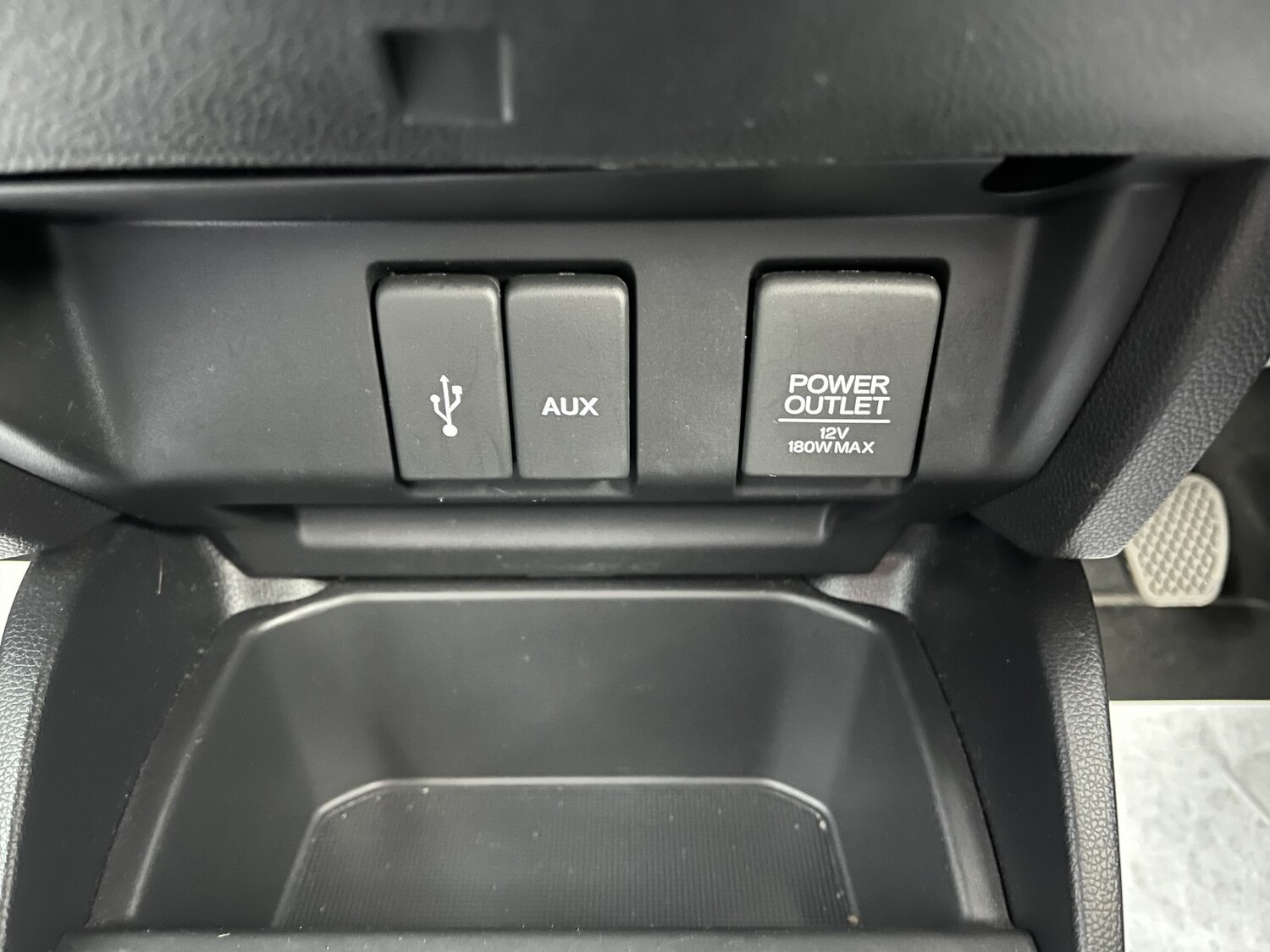 Used Honda Jazz 2017 for sale - 78112115: Photo 32