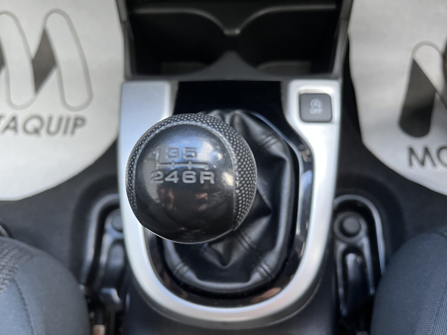 Used Honda Jazz 2017 for sale - 78112115: Photo 33