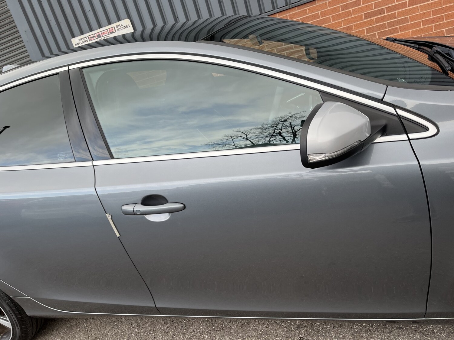 Used Volvo V40 2015 for sale - 78112128: Photo 10