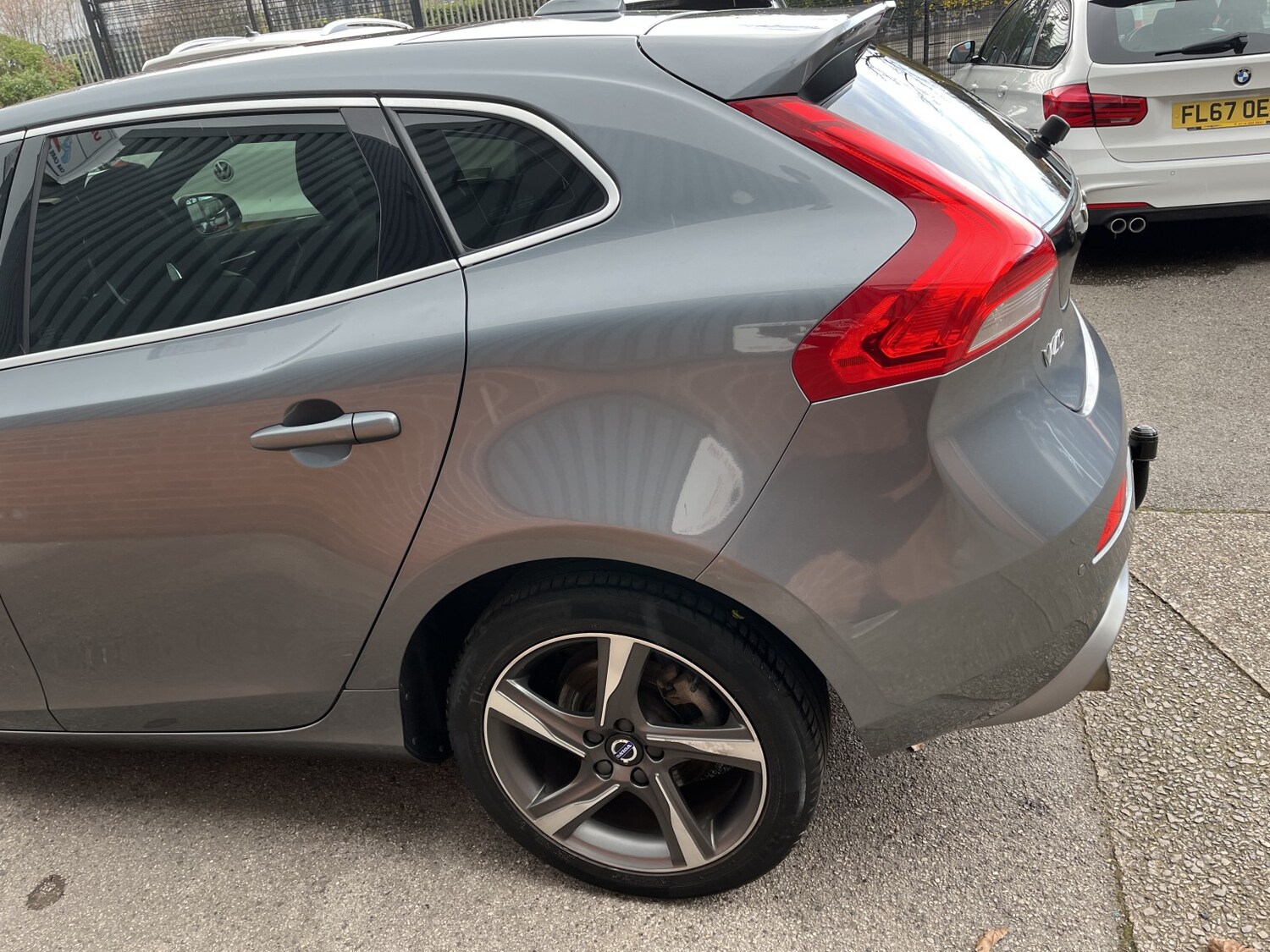 Used Volvo V40 2015 for sale - 78112128: Photo 12