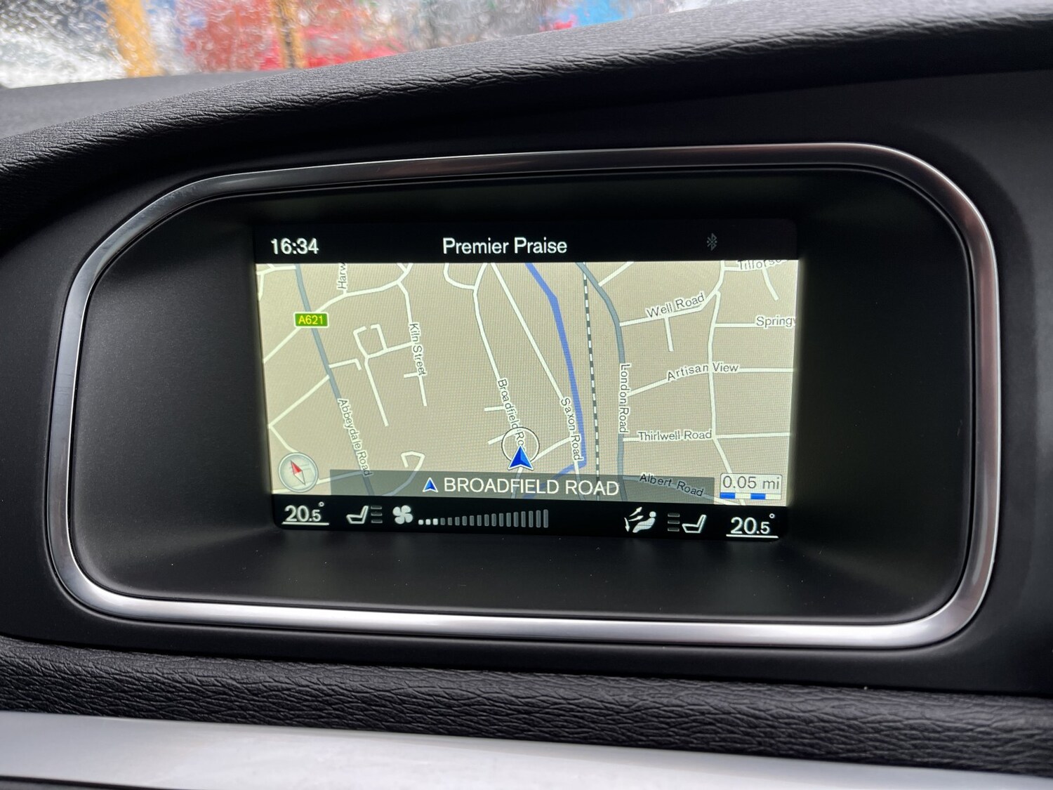 Used Volvo V40 2015 for sale - 78112128: Photo 33