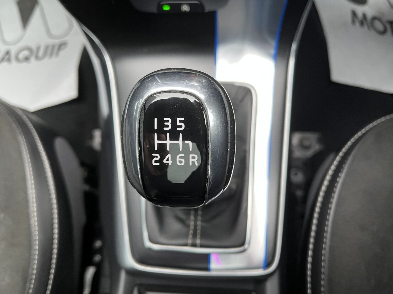 Used Volvo V40 2015 for sale - 78112128: Photo 37