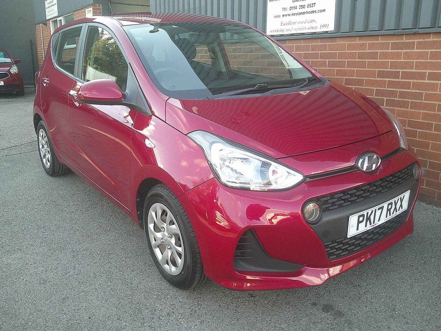 Used Hyundai i10 2017 for sale - 76107303: Photo 1