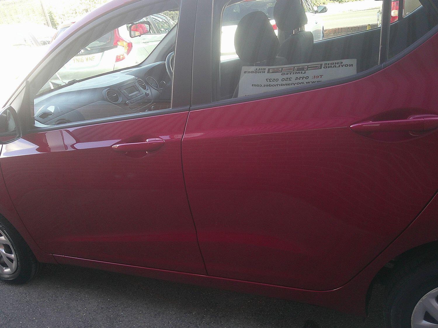 Used Hyundai i10 2017 for sale - 76107303: Photo 11