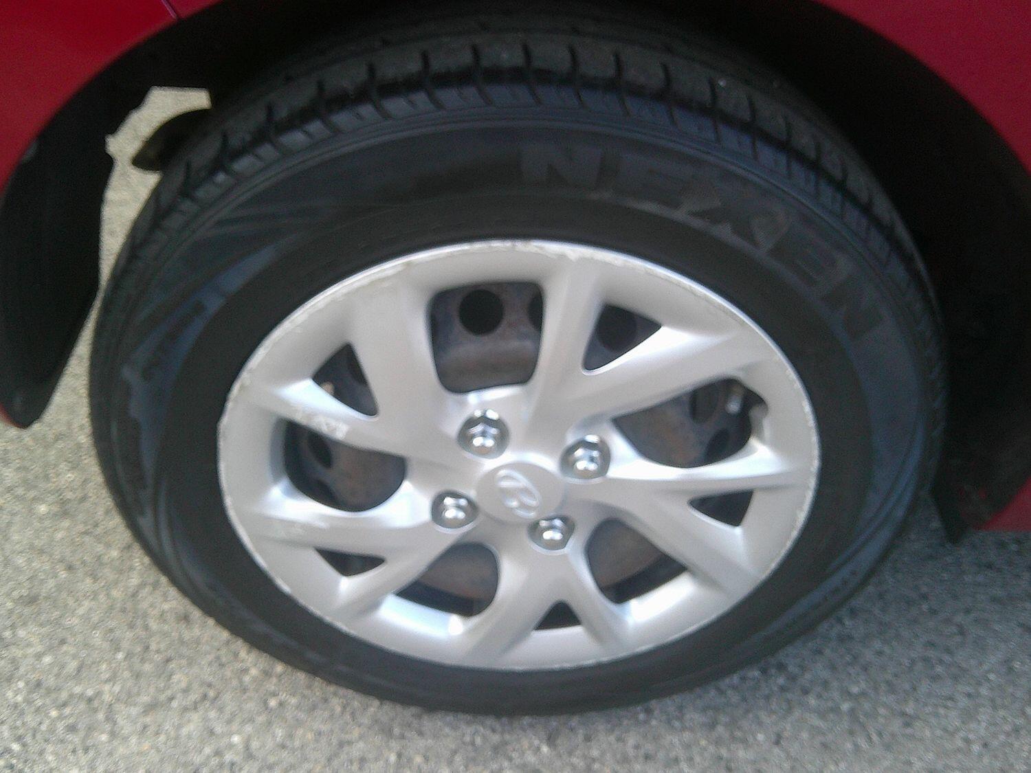 Used Hyundai i10 2017 for sale - 76107303: Photo 36