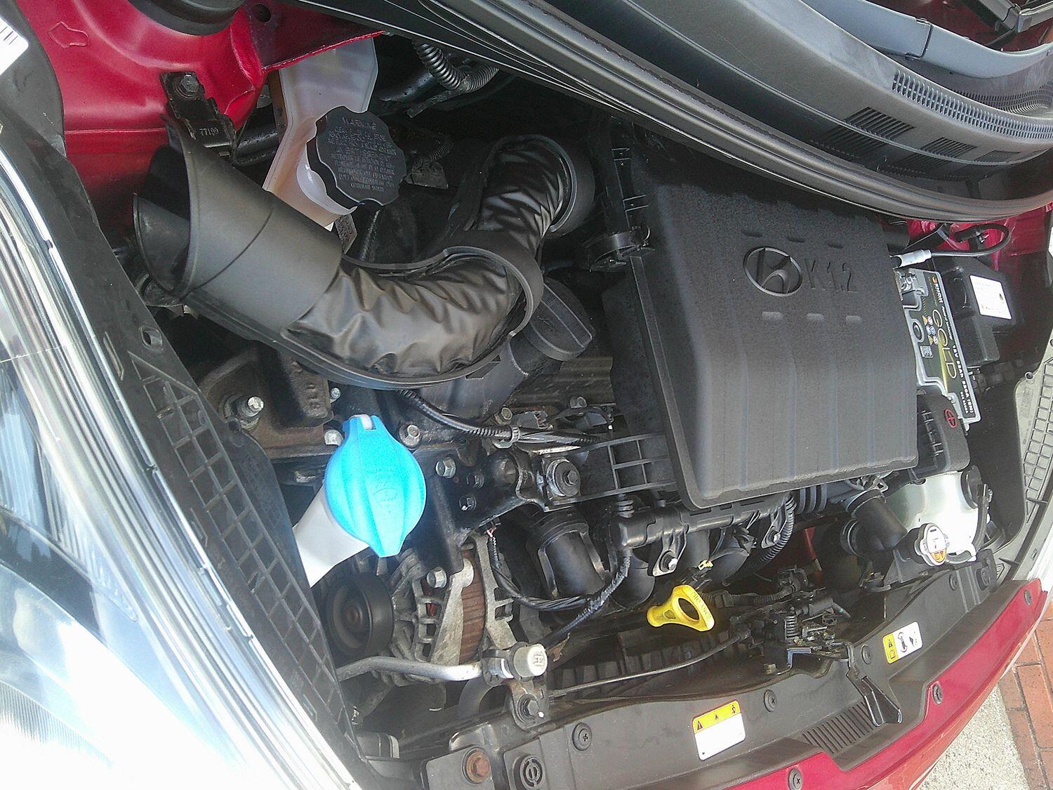 Used Hyundai i10 2017 for sale - 76107303: Photo 39