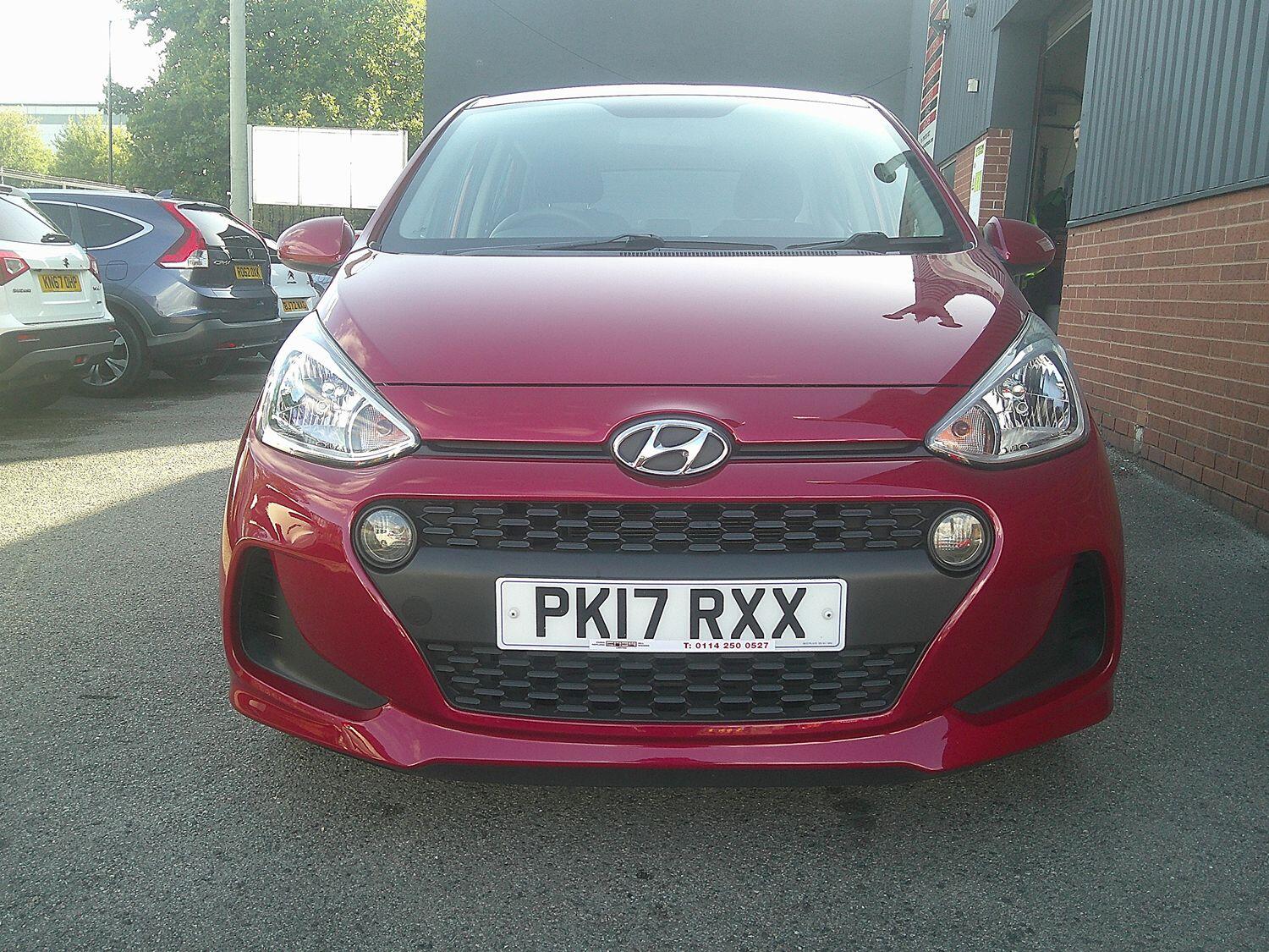 Used Hyundai i10 2017 for sale - 76107303: Photo 8