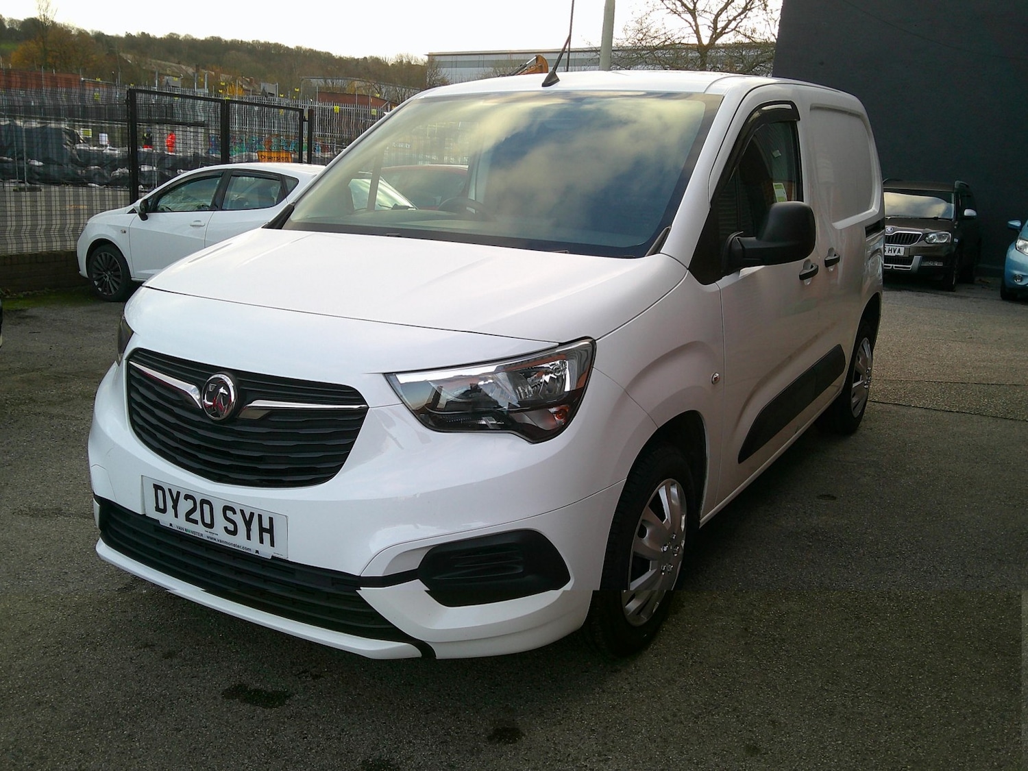 Used Vauxhall Combo 2020 for sale - 76904674: Photo 6