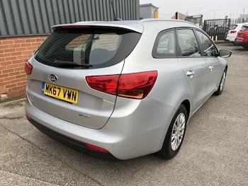 Used Kia Ceed 2017 for sale - 78932284: Photo