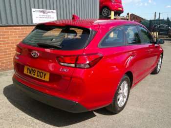 Used Hyundai i30 2019 for sale - 74676709: Photo