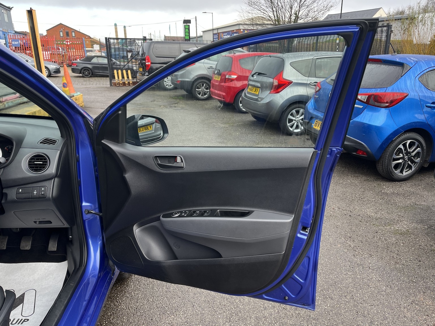 Used Hyundai i10 2018 for sale - 77213404: Photo 16