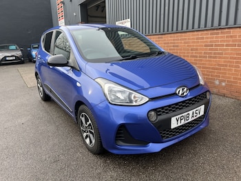 Used Hyundai i10 2018 for sale - 77213404: Photo