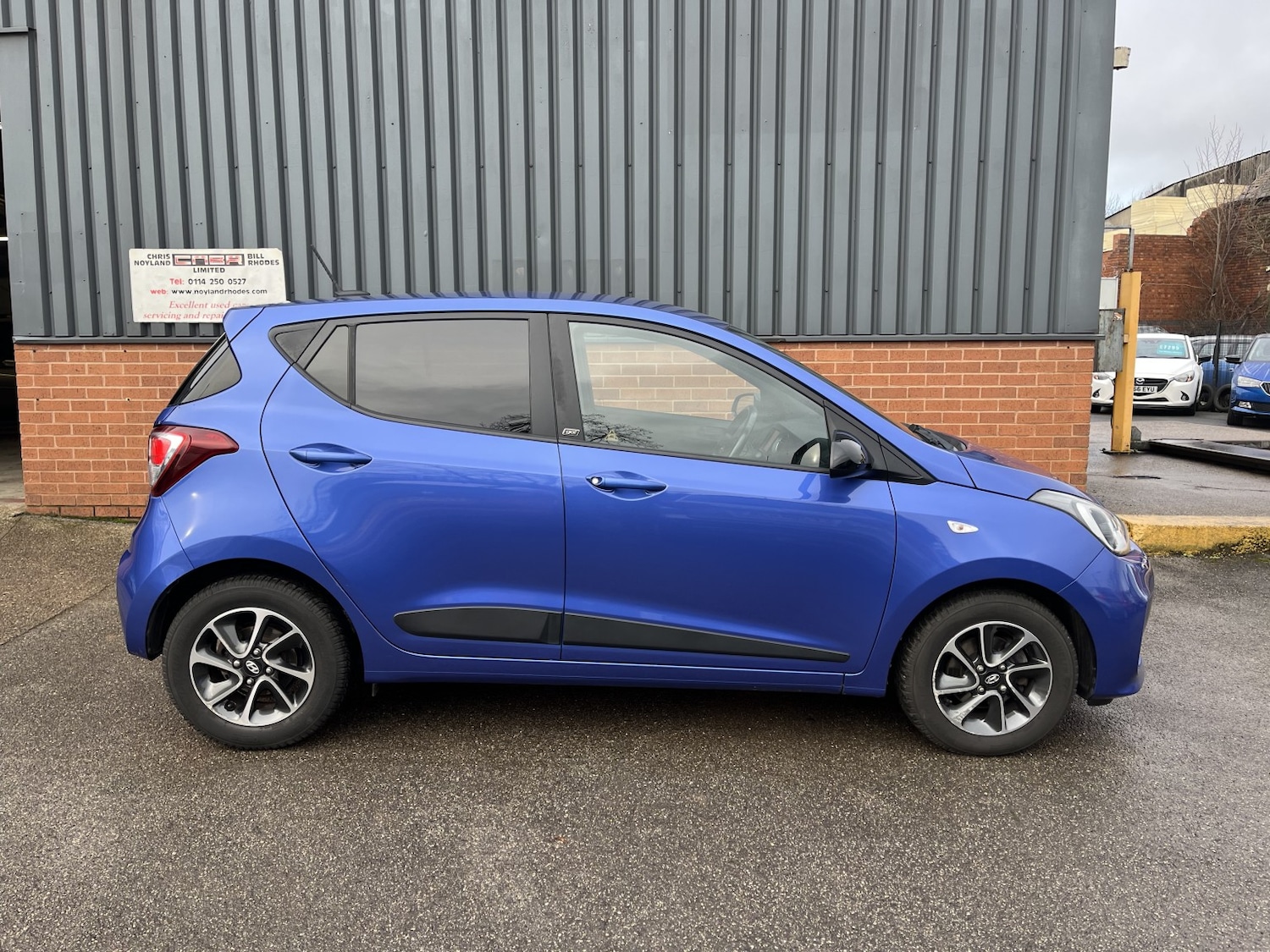 Used Hyundai i10 2018 for sale - 77213404: Photo 2