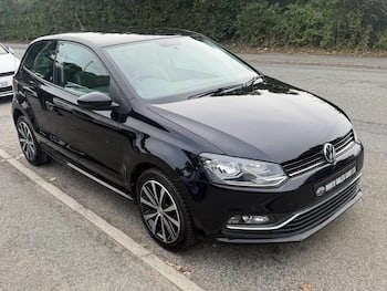 Used Volkswagen Polo 2016 for sale - 79733443: Photo