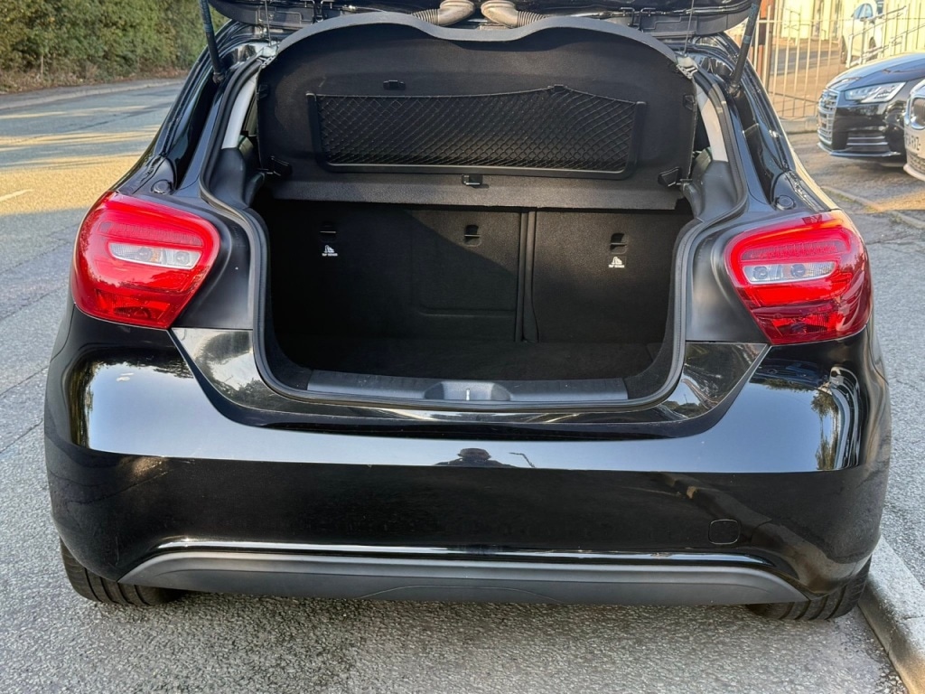 Used Mercedes-Benz A-Class 2015 for sale - 76131968: Photo 11