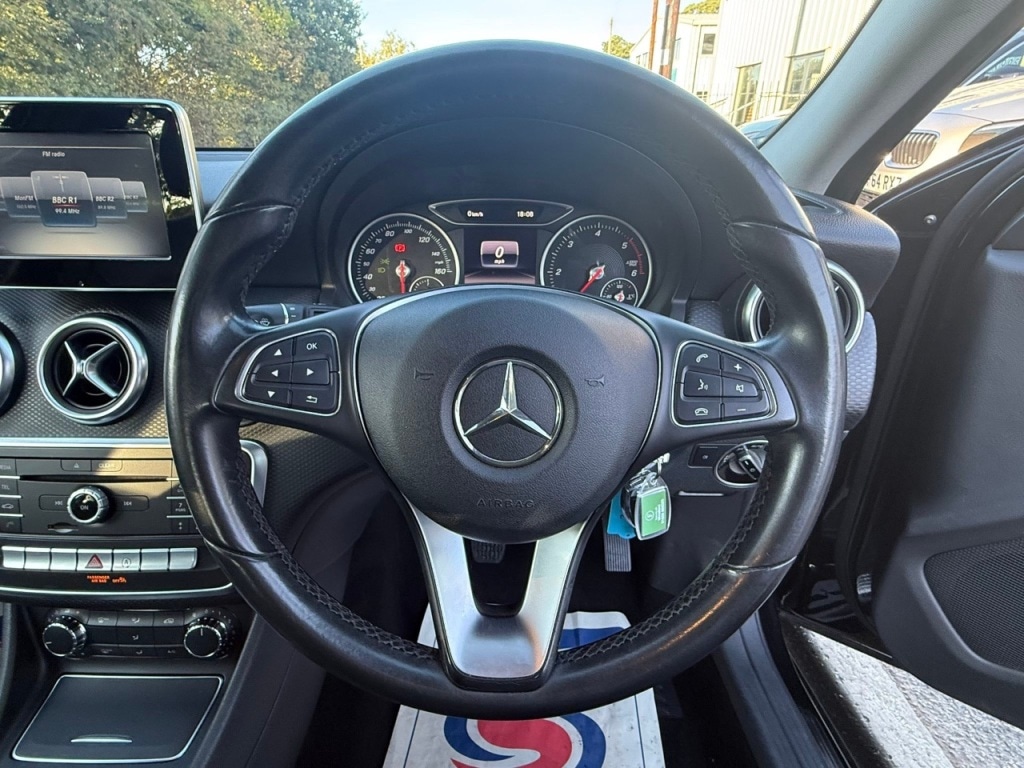 Used Mercedes-Benz A-Class 2015 for sale - 76131968: Photo 20