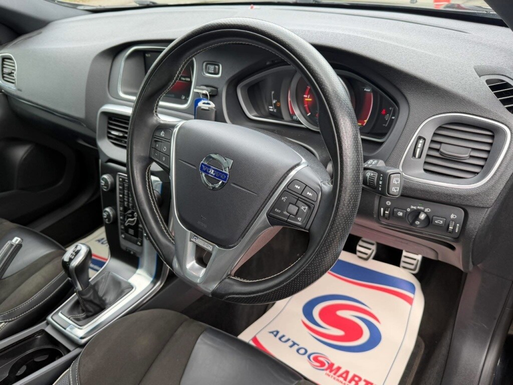 Used Volvo V40 2015 for sale - 78123876: Photo 10