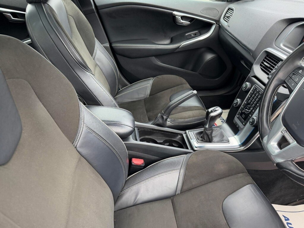 Used Volvo V40 2015 for sale - 78123876: Photo 12