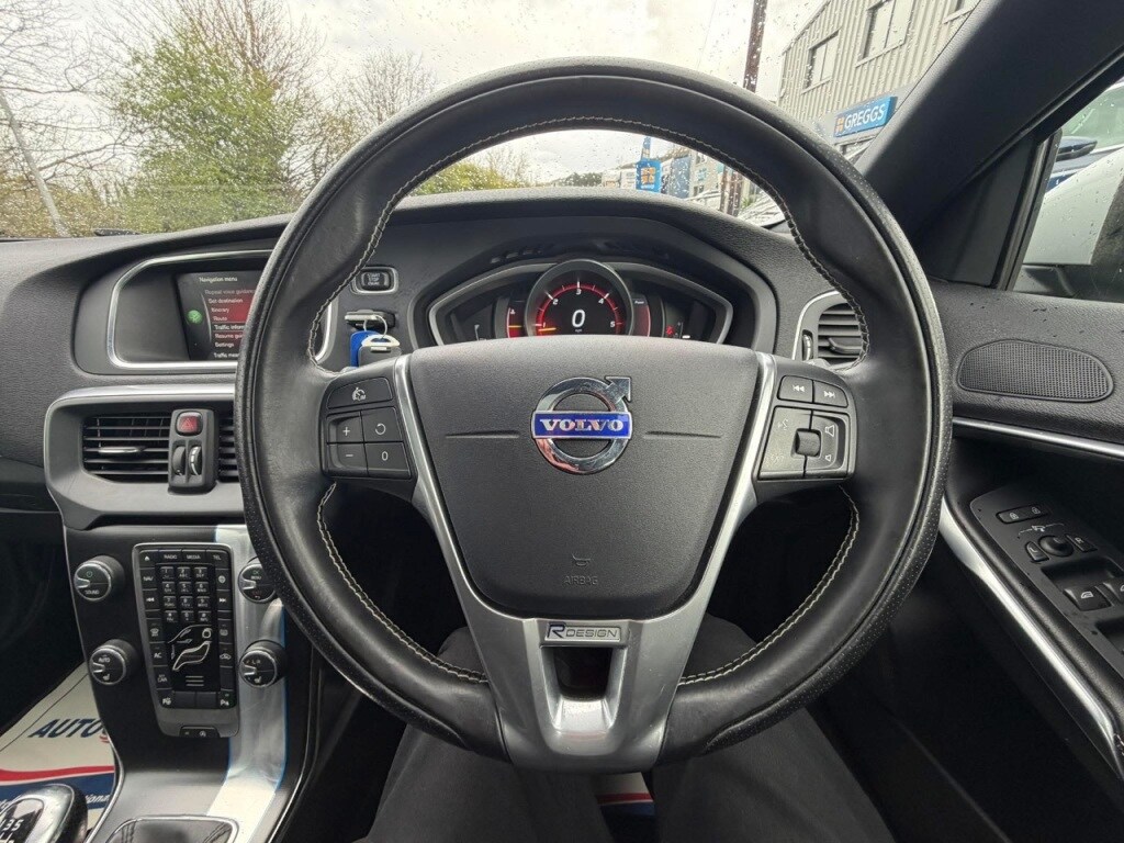 Used Volvo V40 2015 for sale - 78123876: Photo 18