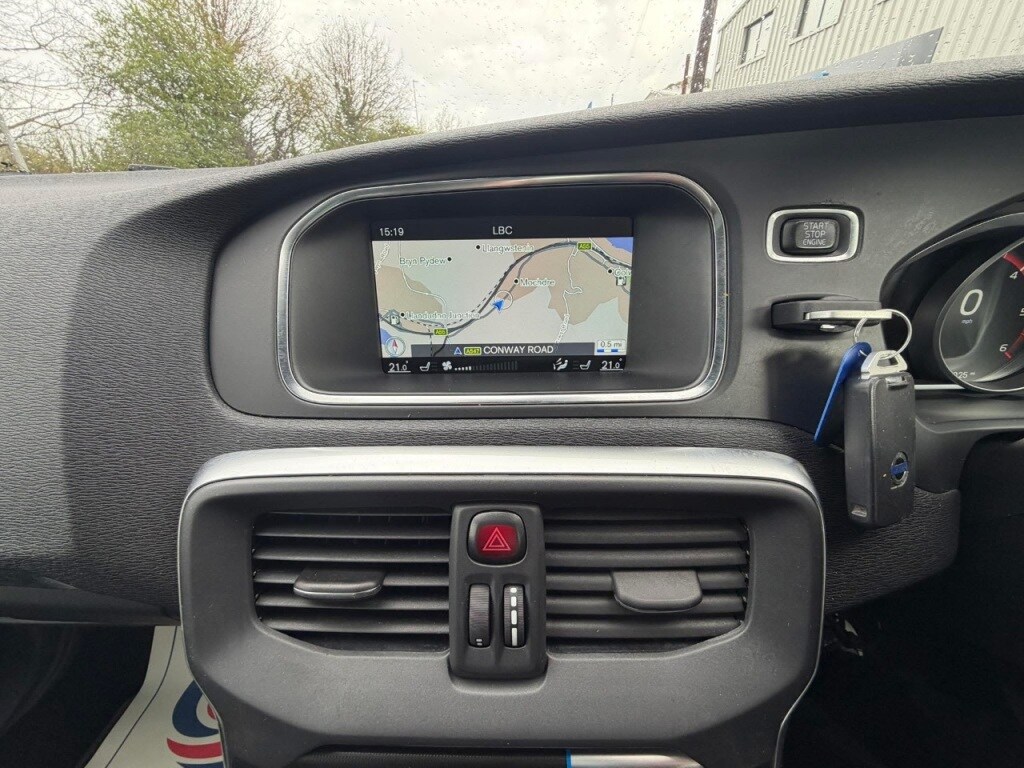 Used Volvo V40 2015 for sale - 78123876: Photo 26