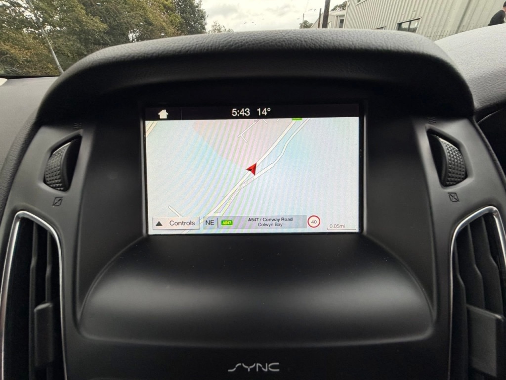 Used Ford Focus 2017 for sale - 76131993: Photo 24