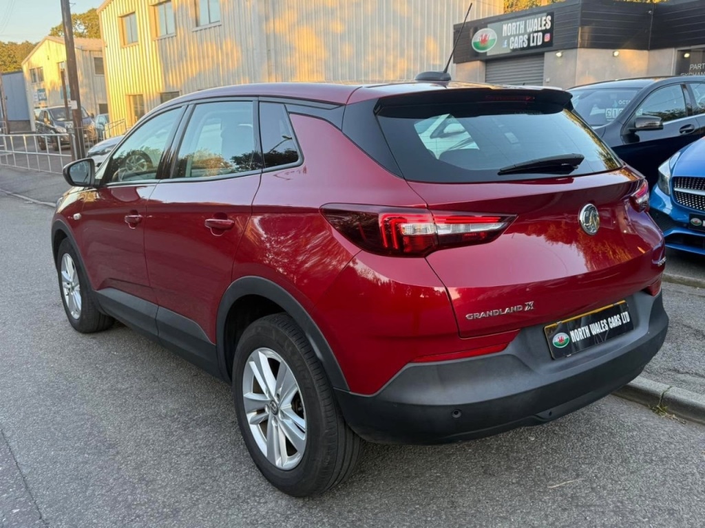 Used Vauxhall Grandland X 2018 for sale - 76132011: Photo 2