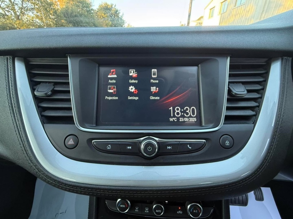 Used Vauxhall Grandland X 2018 for sale - 76132011: Photo 24