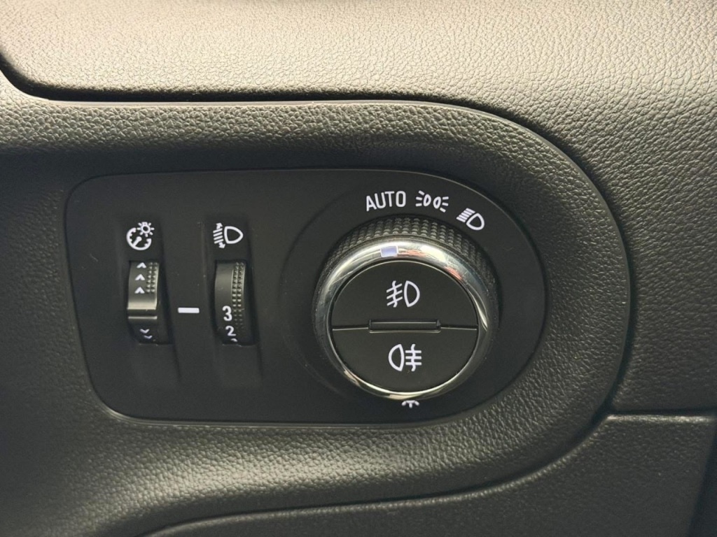 Used Vauxhall Grandland X 2019 for sale - 76379008: Photo 28