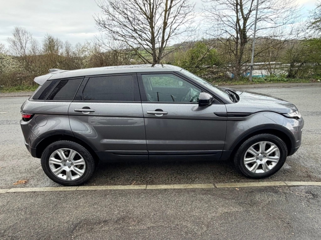 Used Land Rover Range Rover Evoque 2017 for sale - 78053379: Photo 7