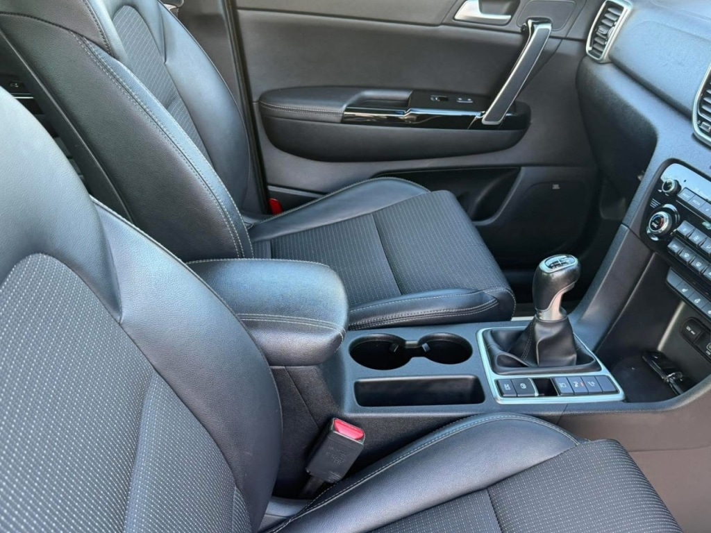 Used Kia Sportage 2018 for sale - 77796939: Photo 15