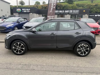 Used Kia Stonic 2018 for sale - 78513317: Photo