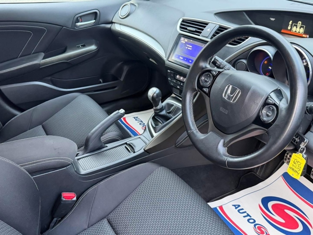 Used Honda Civic 2015 for sale - 77392022: Photo 13