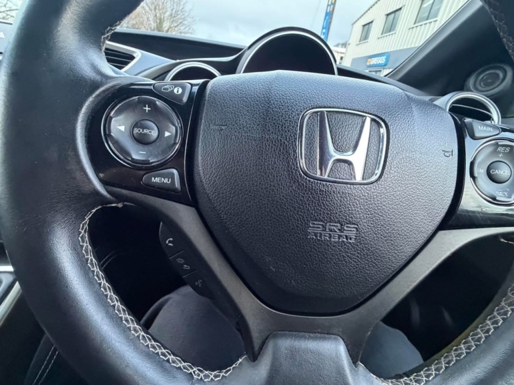 Used Honda Civic 2015 for sale - 77392022: Photo 21