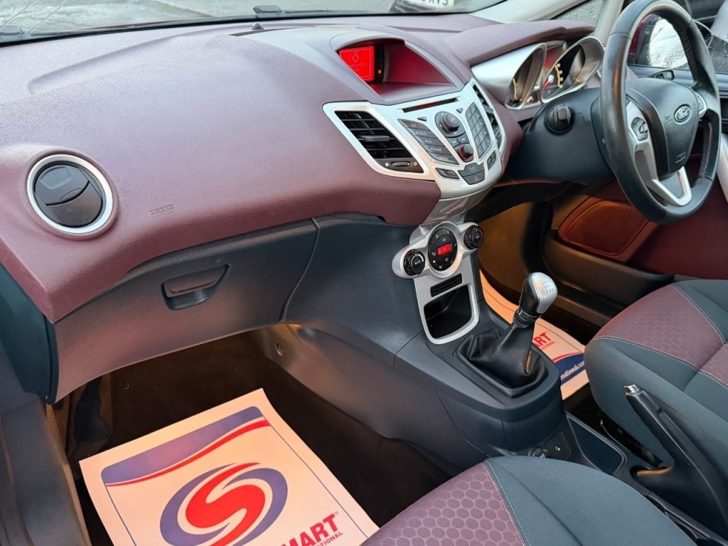 Used Ford Fiesta 2010 for sale - 77306907: Photo 12